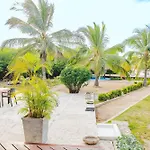 U-GO Espectacular Casa en Barú con Vistas al Mar